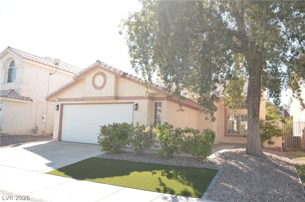 2717 Camphor Tree, Las Vegas, NV 89108
