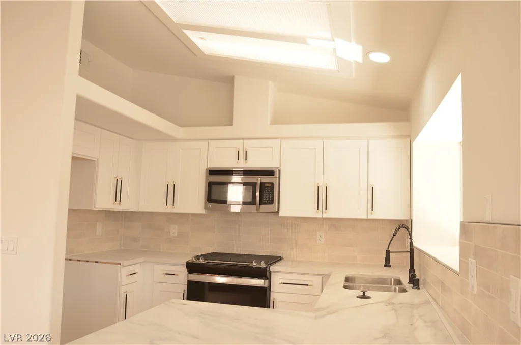 2717 Camphor Tree, Las Vegas, NV 89108