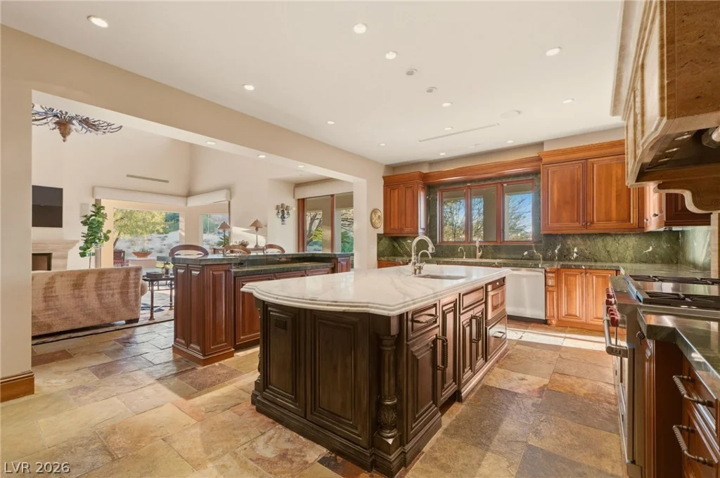 5 Wild Ridge, Las Vegas, NV 89135