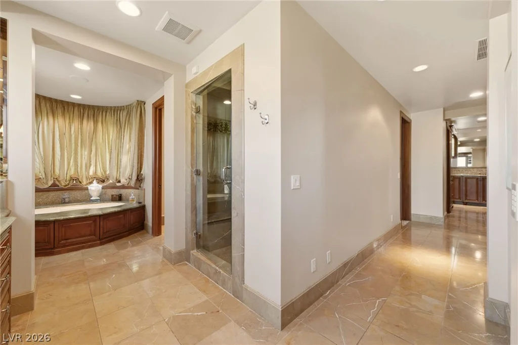 5 Wild Ridge, Las Vegas, NV 89135