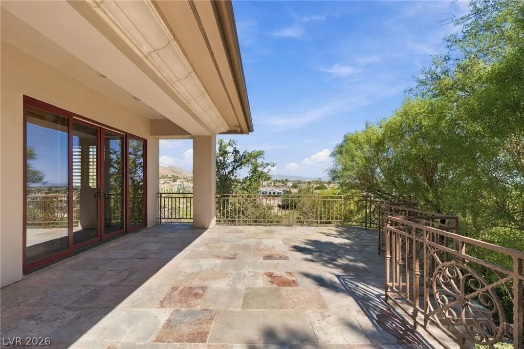 5 Wild Ridge, Las Vegas, NV 89135
