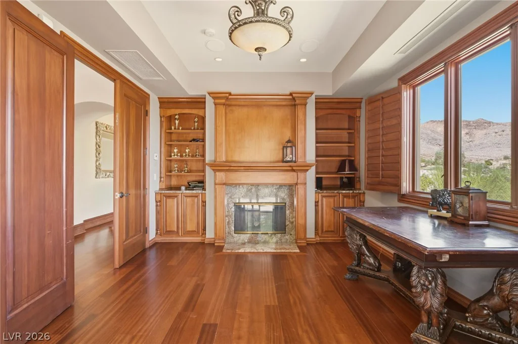 5 Wild Ridge, Las Vegas, NV 89135