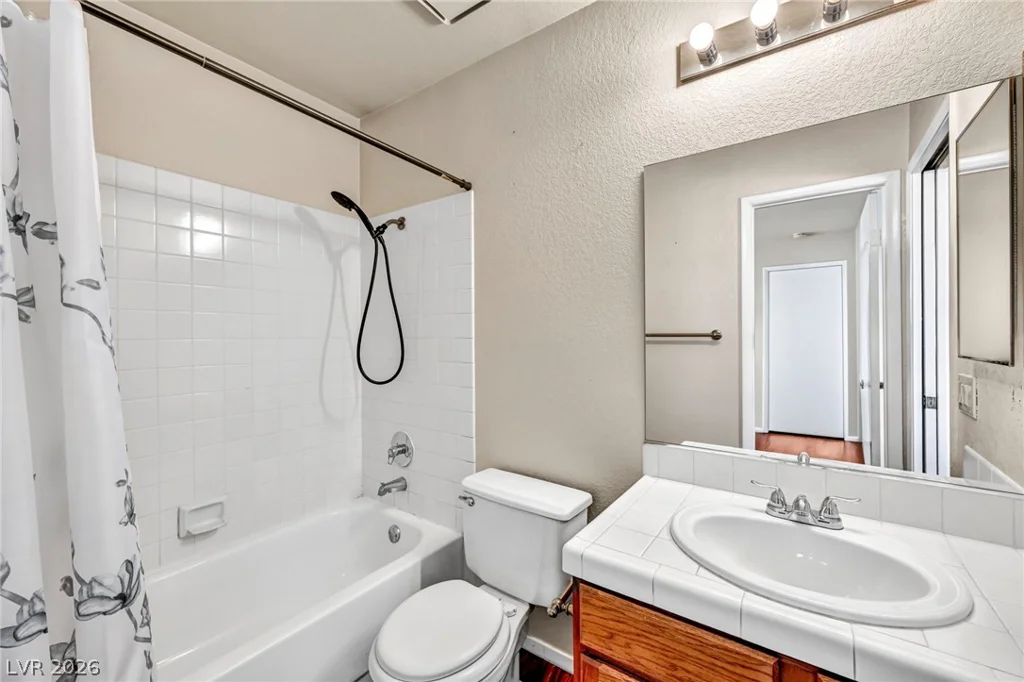 1517 Bellglen, Las Vegas, NV 89128