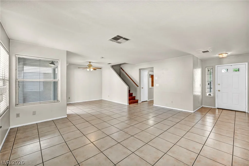 1517 Bellglen, Las Vegas, NV 89128