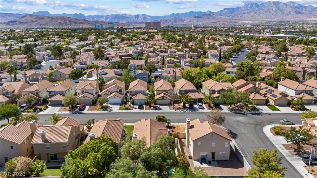 1408 Desert Hills, Las Vegas, NV 89117