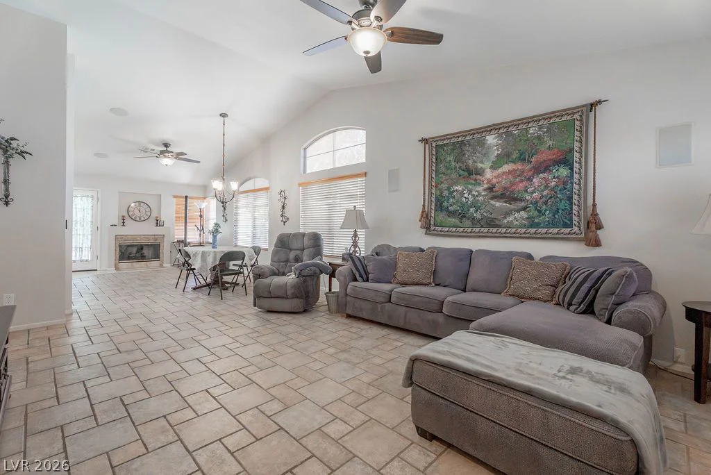 1341 Maplegrove, Las Vegas, NV 89108