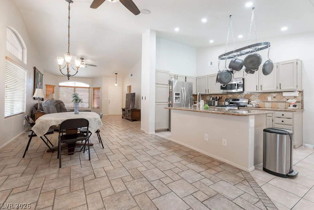 1341 Maplegrove, Las Vegas, NV 89108