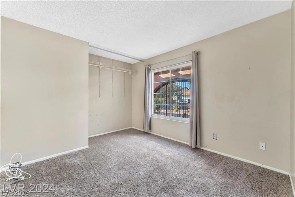 5206 Brentmead, Las Vegas, NV 89120