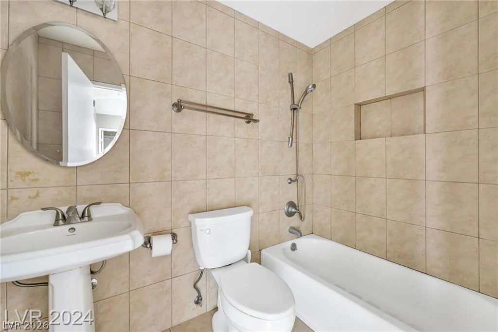 5206 Brentmead, Las Vegas, NV 89120
