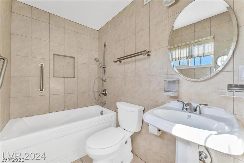 5206 Brentmead, Las Vegas, NV 89120