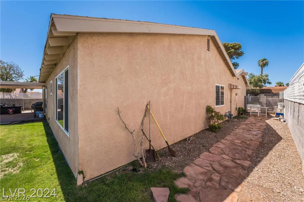 5206 Brentmead, Las Vegas, NV 89120