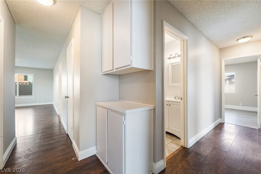 7048 Grasswood, Las Vegas, NV 89147