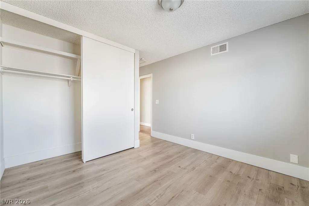 7048 Grasswood, Las Vegas, NV 89147