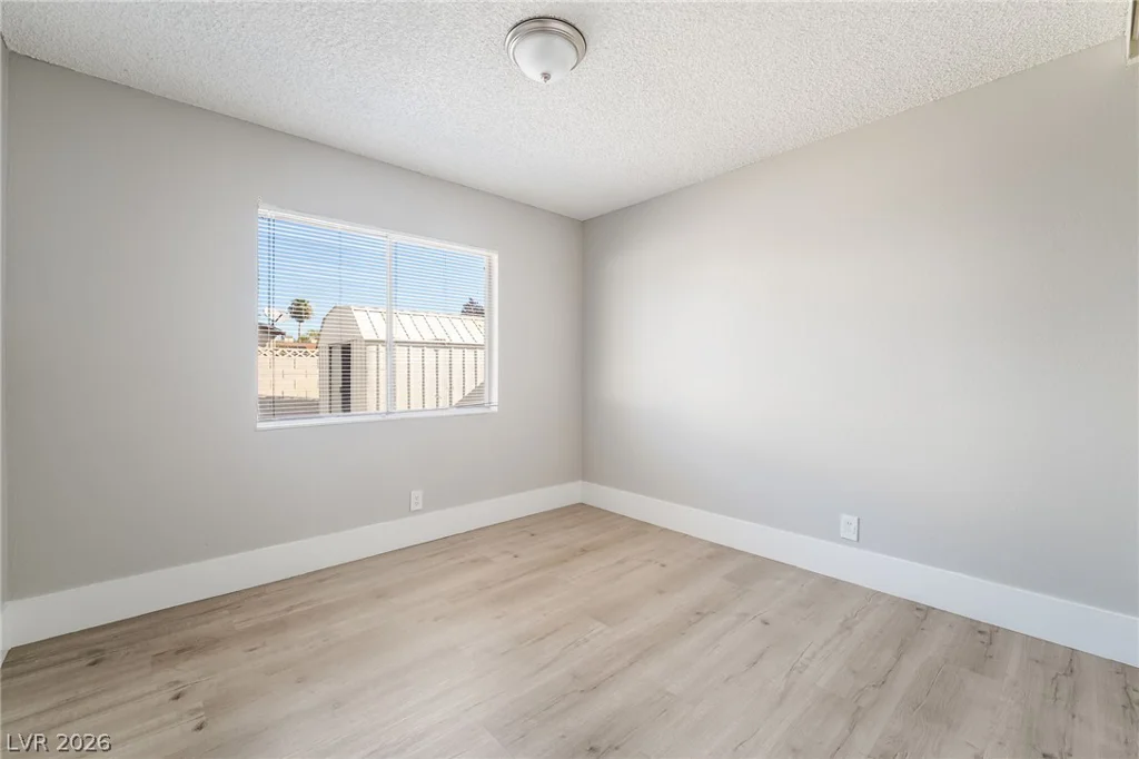 7048 Grasswood, Las Vegas, NV 89147