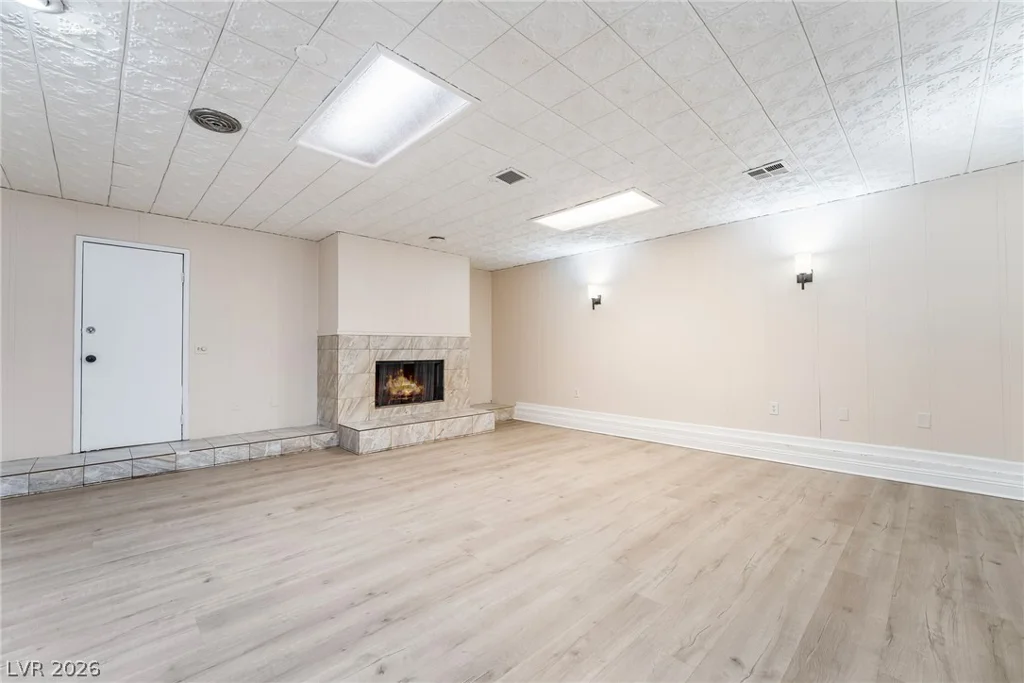 7048 Grasswood, Las Vegas, NV 89147