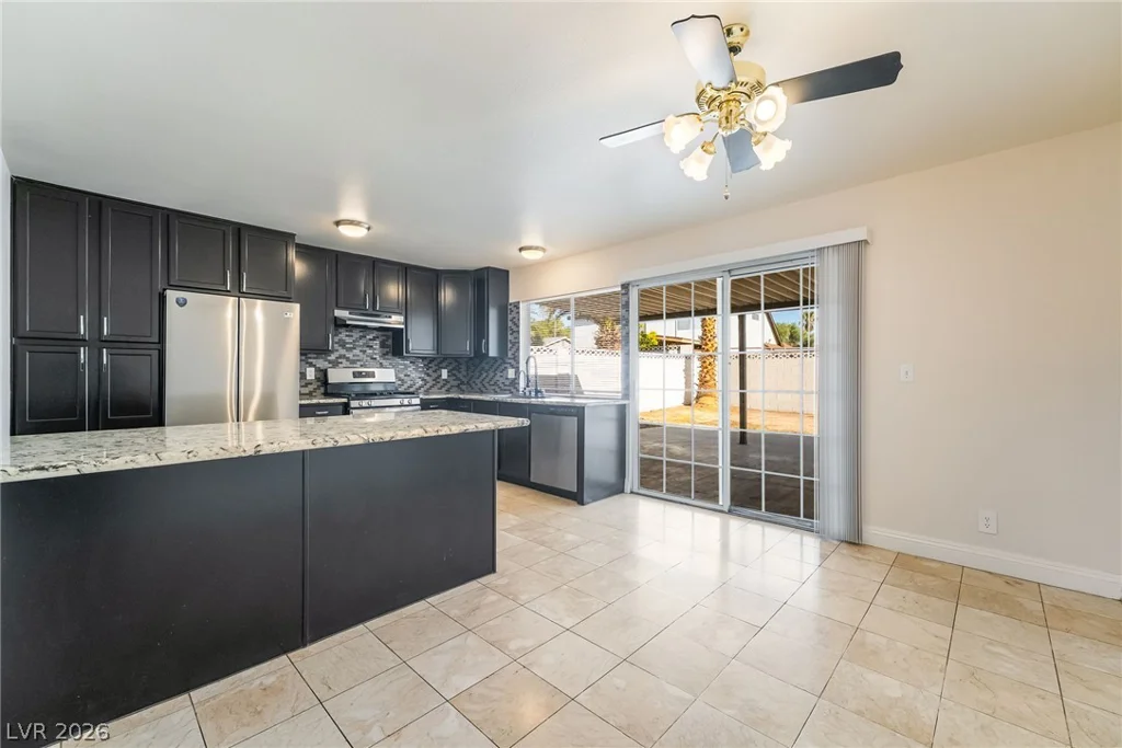 7048 Grasswood, Las Vegas, NV 89147