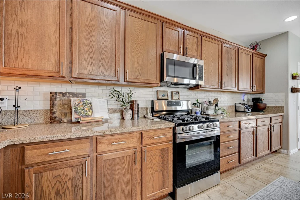 1863 Gentle Dawn, North Las Vegas, NV 89084