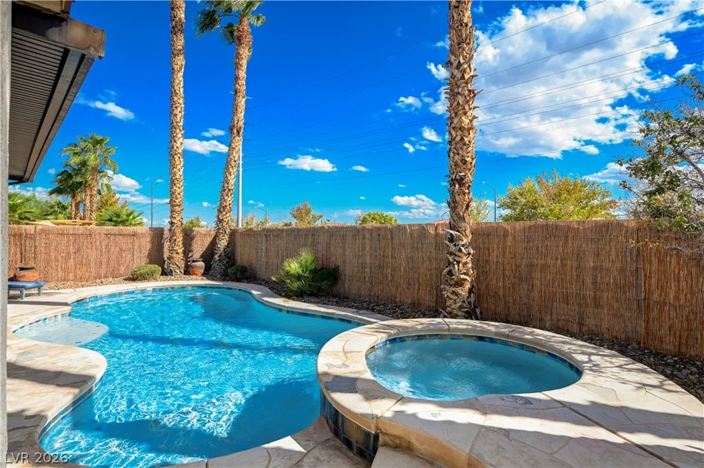 1863 Gentle Dawn, North Las Vegas, NV 89084