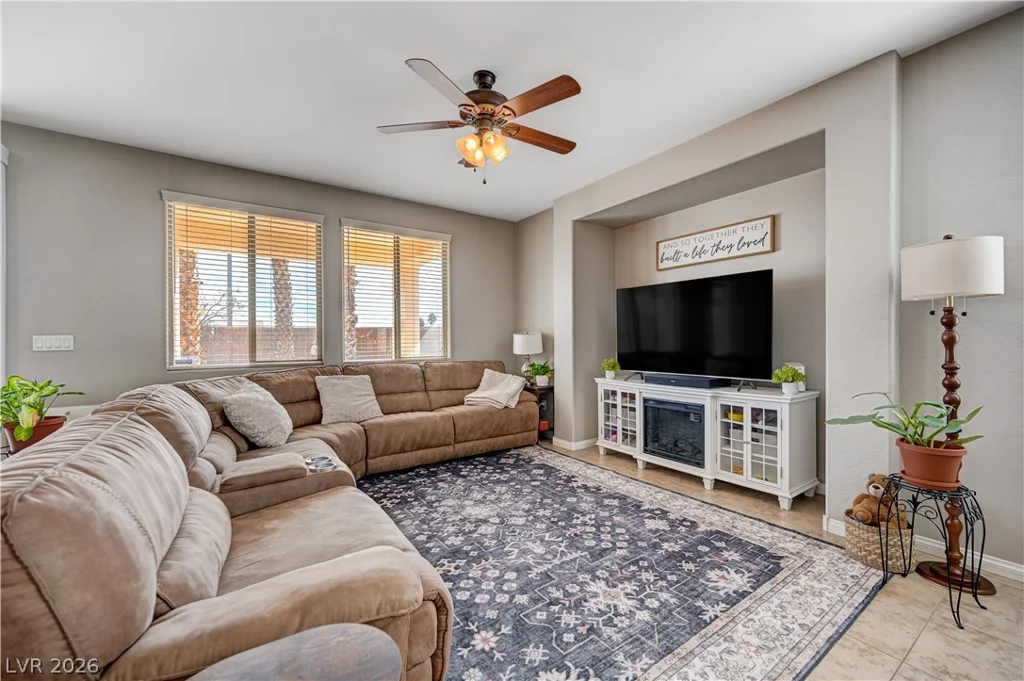 1863 Gentle Dawn, North Las Vegas, NV 89084
