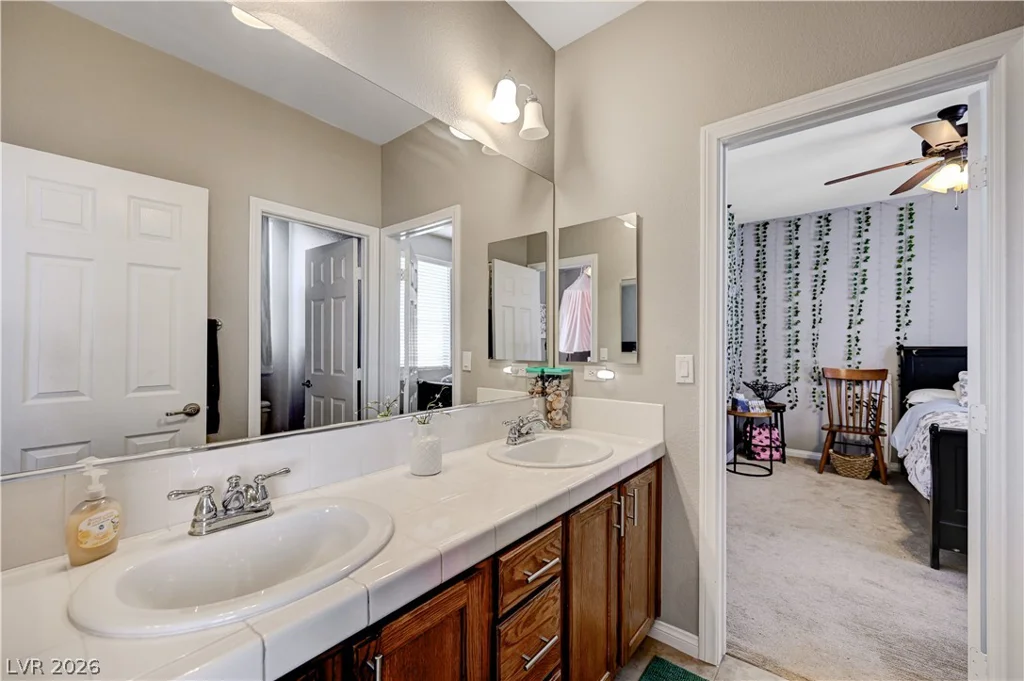 1863 Gentle Dawn, North Las Vegas, NV 89084