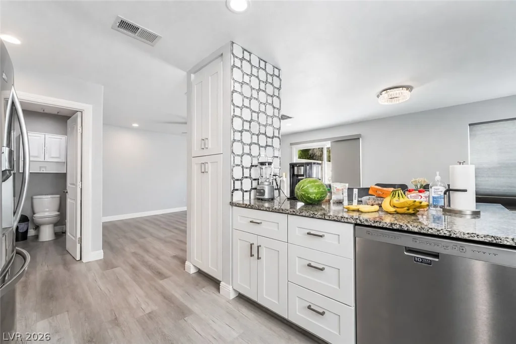 1284 Prairie View, Las Vegas, NV 89110