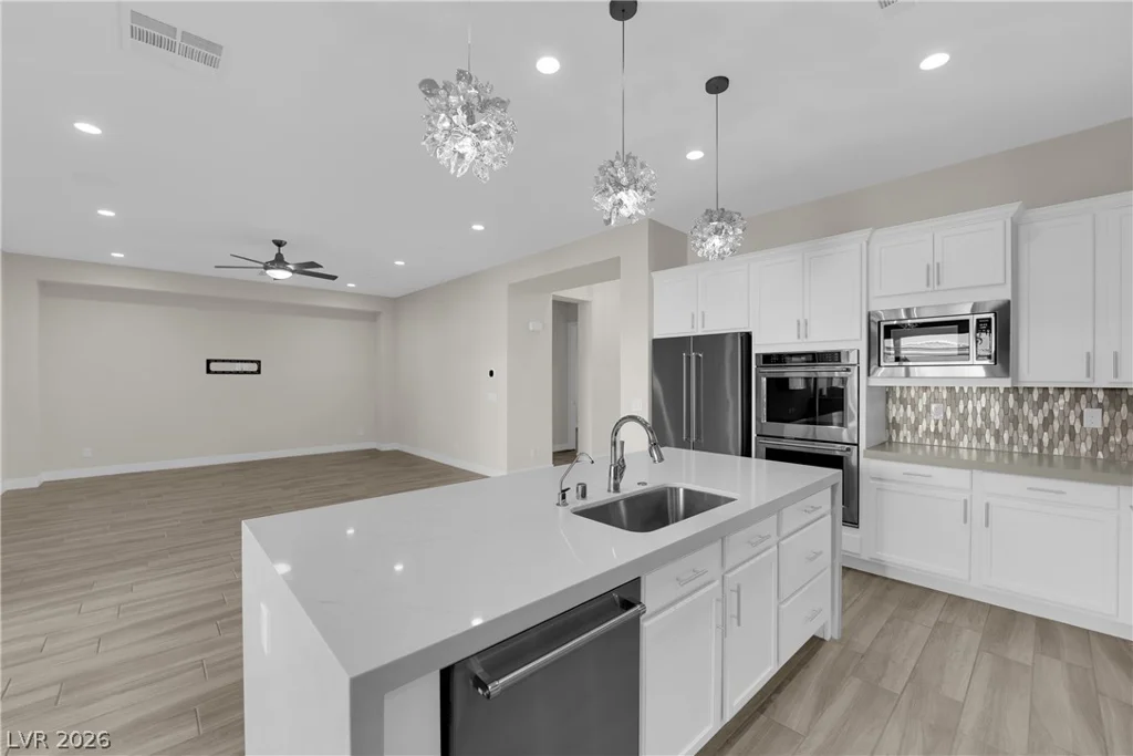 9828 Iron Sky, Las Vegas, NV 89148