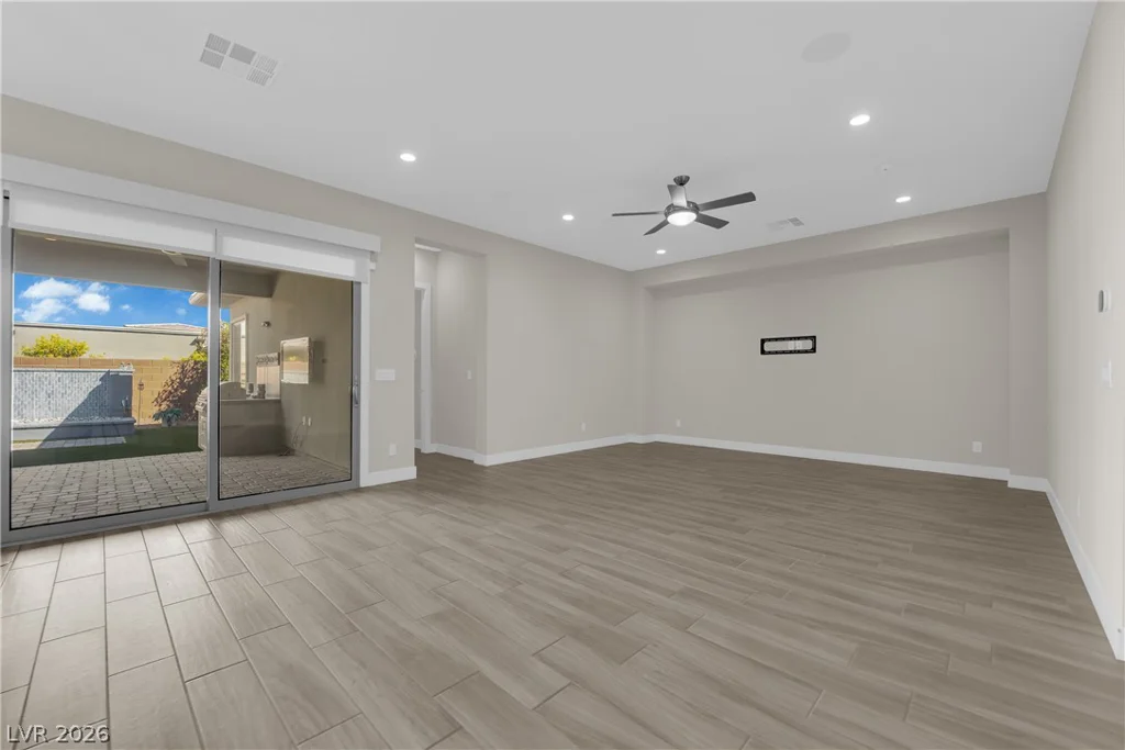 9828 Iron Sky, Las Vegas, NV 89148
