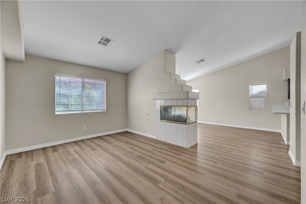 4717 Pointe Decatur, North Las Vegas, NV 89032