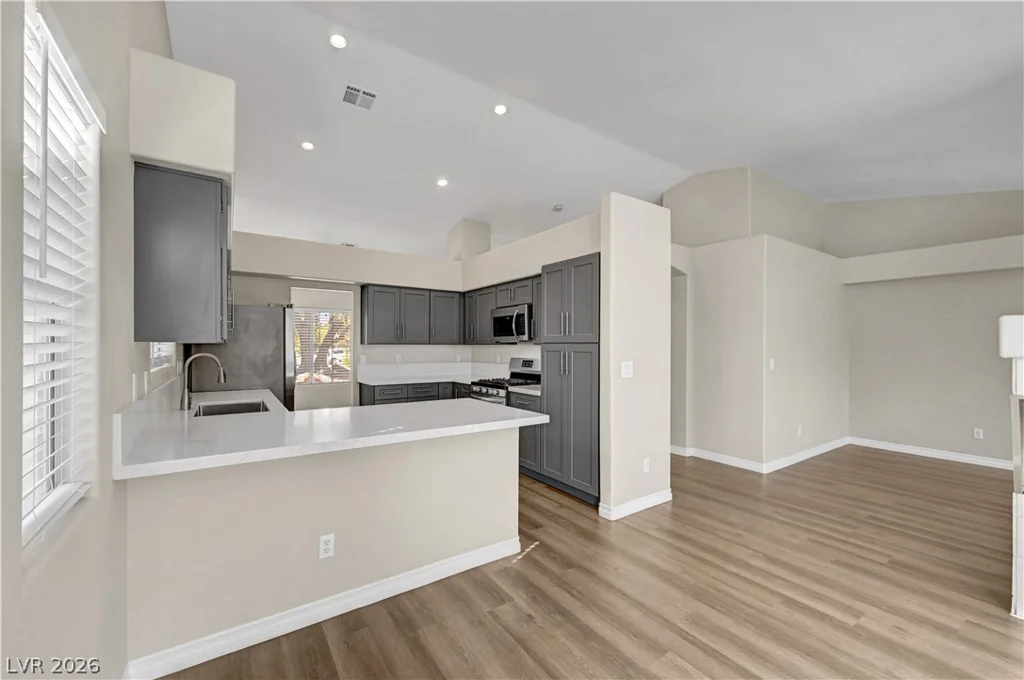 4717 Pointe Decatur, North Las Vegas, NV 89032