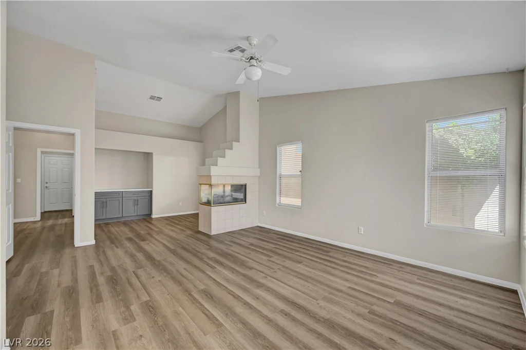 4717 Pointe Decatur, North Las Vegas, NV 89032