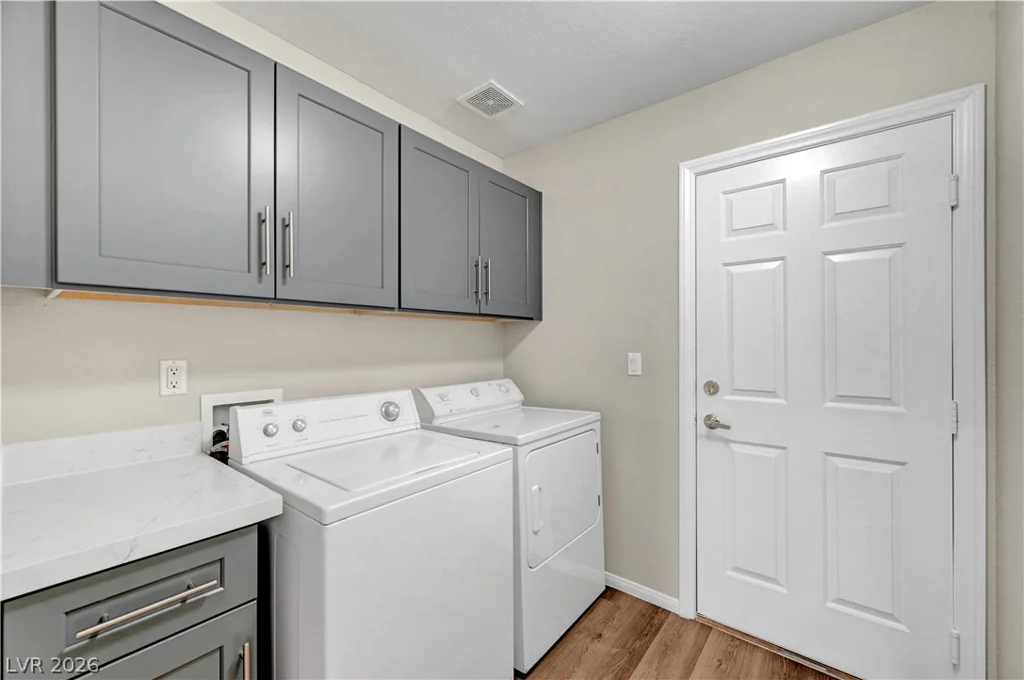 4717 Pointe Decatur, North Las Vegas, NV 89032