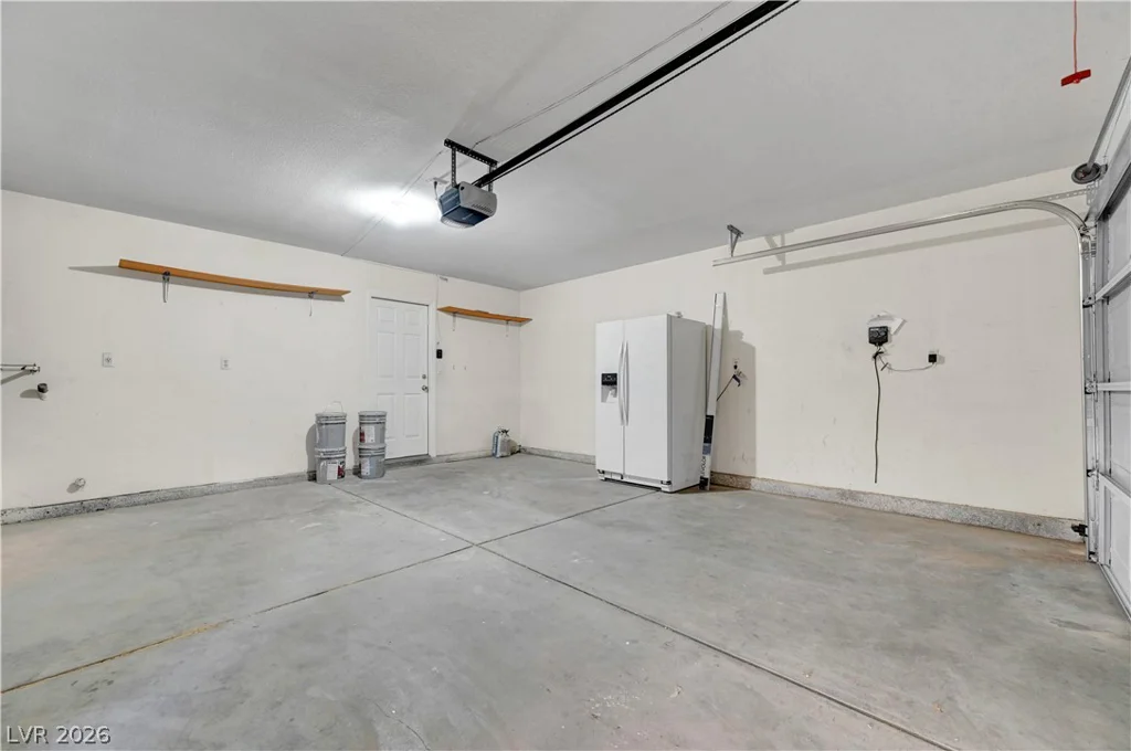 4717 Pointe Decatur, North Las Vegas, NV 89032