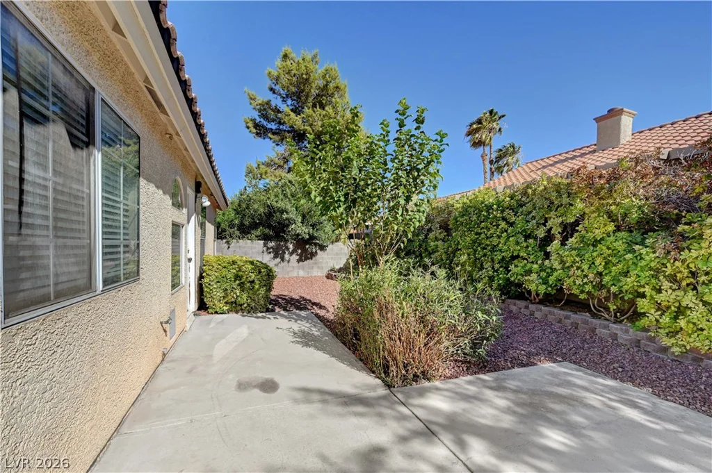 4717 Pointe Decatur, North Las Vegas, NV 89032