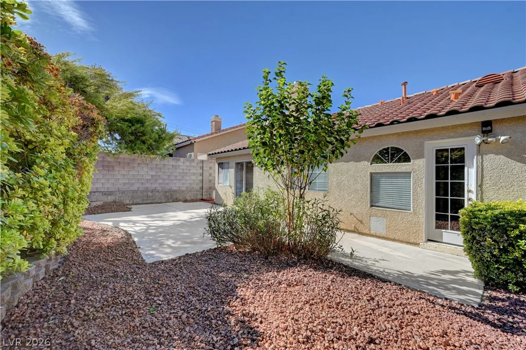 4717 Pointe Decatur, North Las Vegas, NV 89032