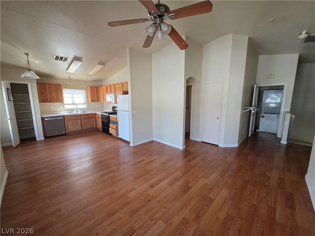 5937 High Steed, Henderson, NV 89011