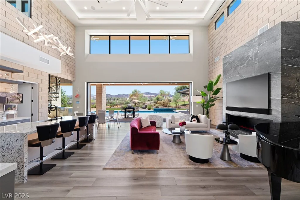 37 Reflection Shores, Henderson, NV 89011