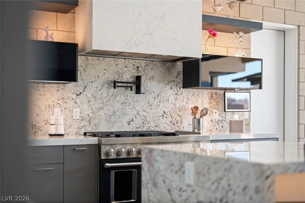 37 Reflection Shores, Henderson, NV 89011