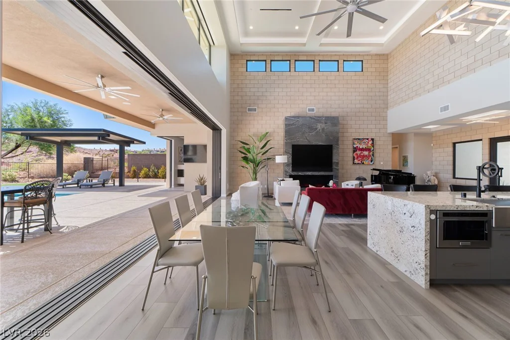 37 Reflection Shores, Henderson, NV 89011