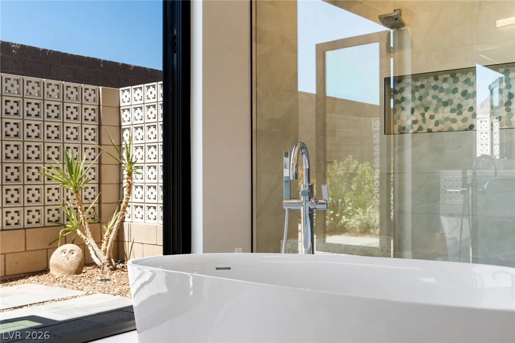37 Reflection Shores, Henderson, NV 89011