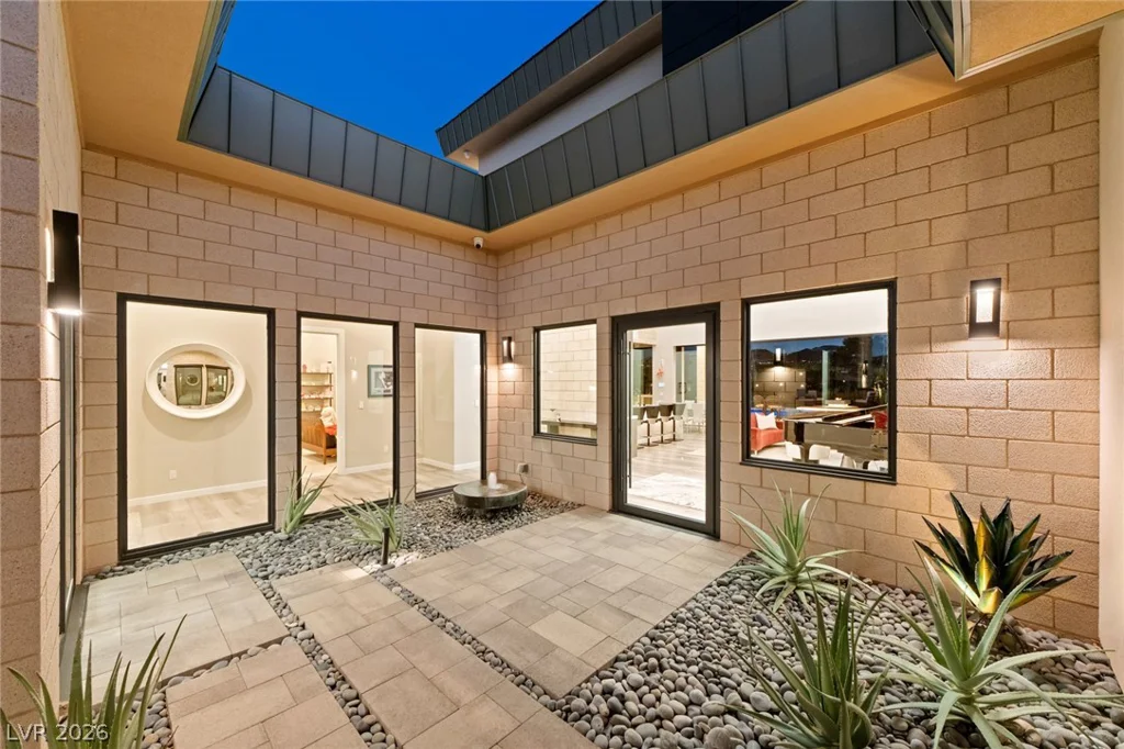 37 Reflection Shores, Henderson, NV 89011