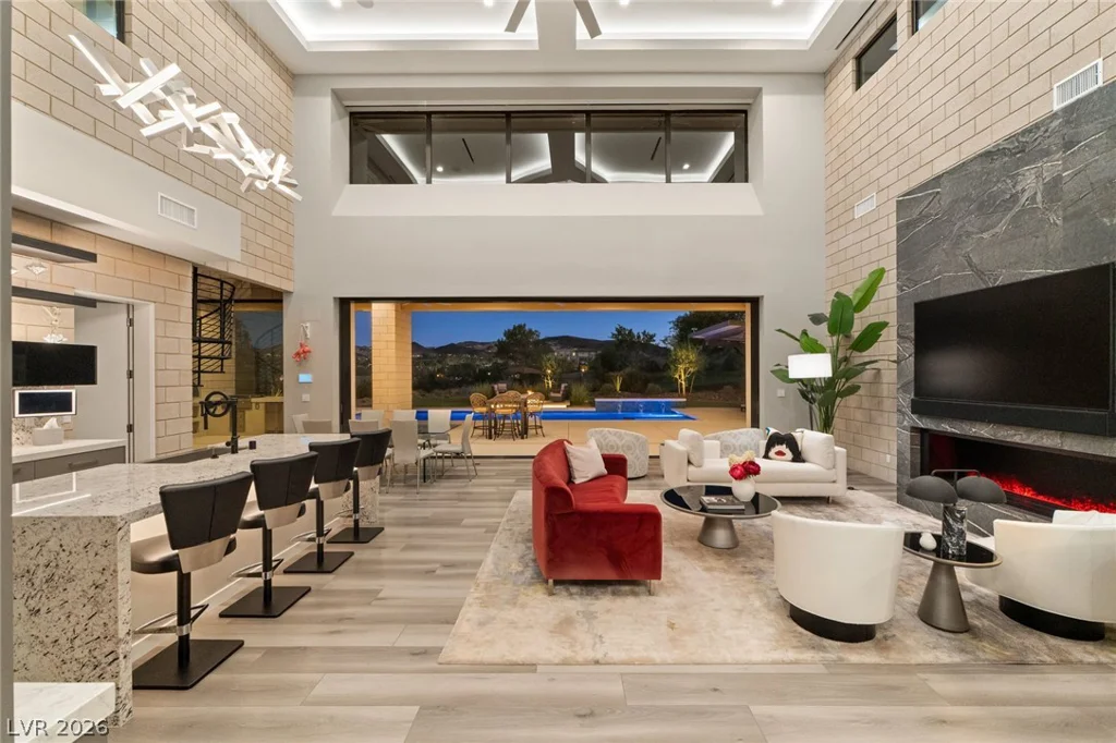 37 Reflection Shores, Henderson, NV 89011