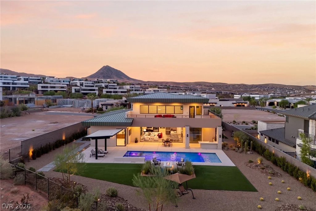 37 Reflection Shores, Henderson, NV 89011