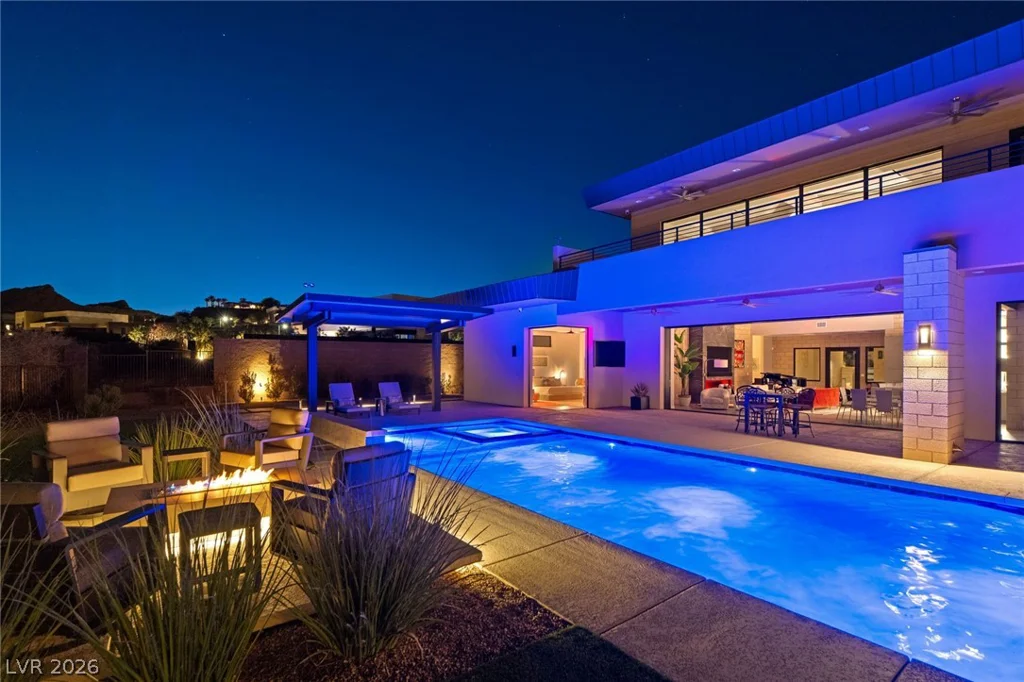 37 Reflection Shores, Henderson, NV 89011