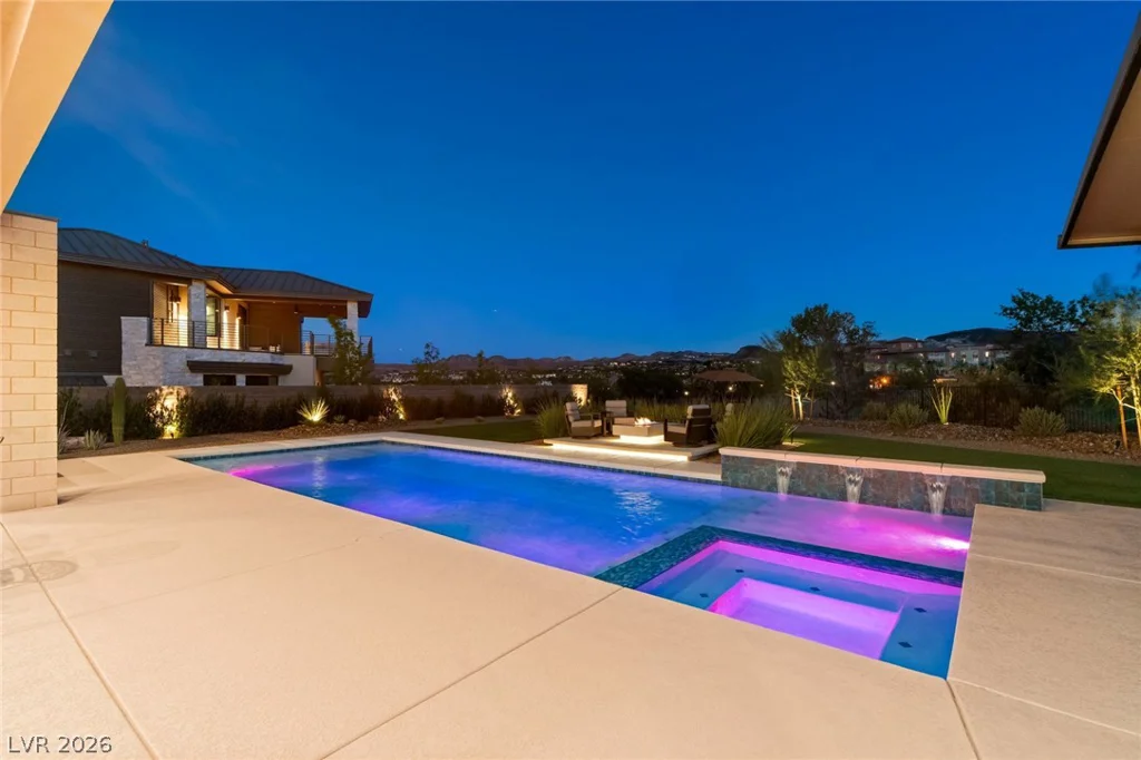 37 Reflection Shores, Henderson, NV 89011