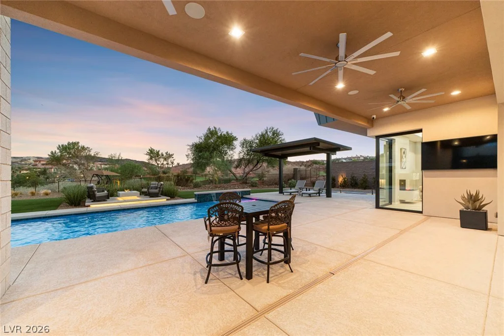 37 Reflection Shores, Henderson, NV 89011
