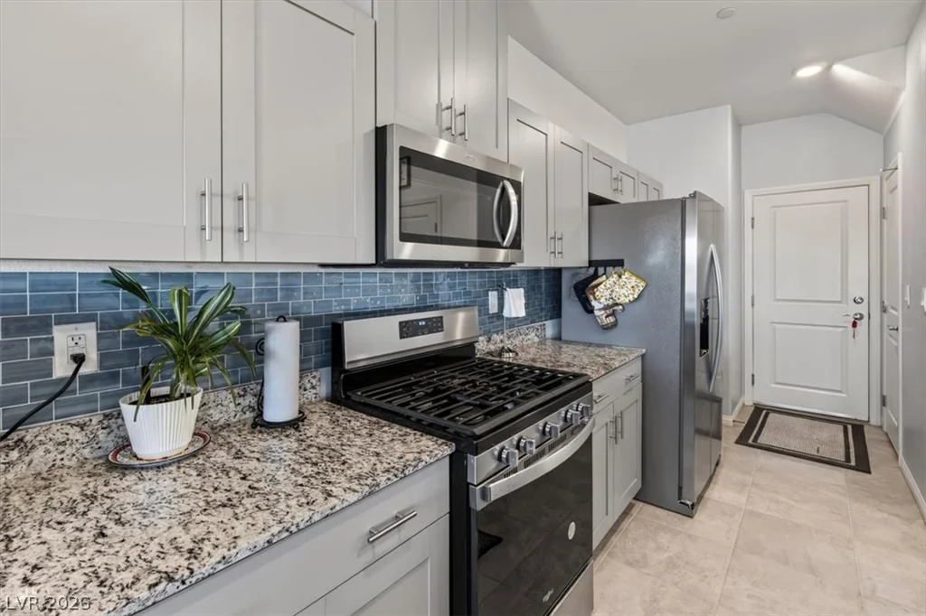 392 Larksong, Henderson, NV 89011