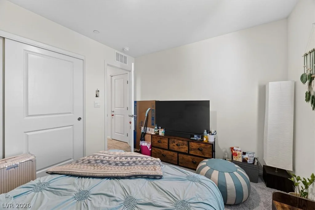 392 Larksong, Henderson, NV 89011