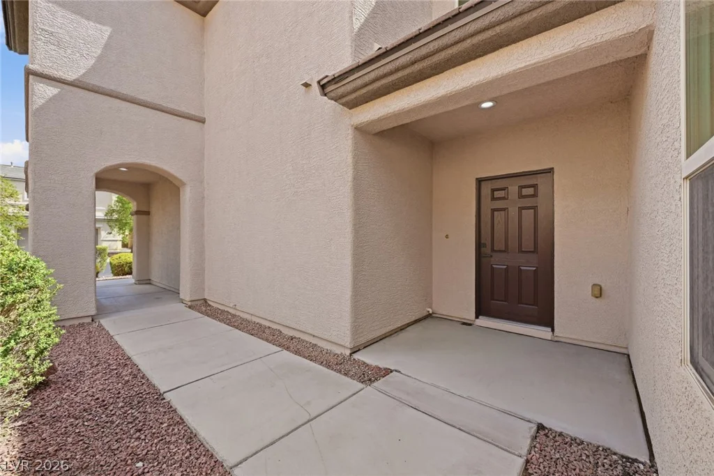 8149 Loma Del Ray, Las Vegas, NV 89131