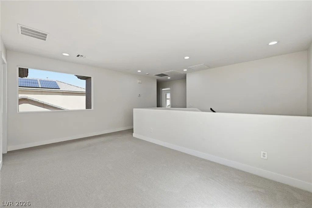 8149 Loma Del Ray, Las Vegas, NV 89131