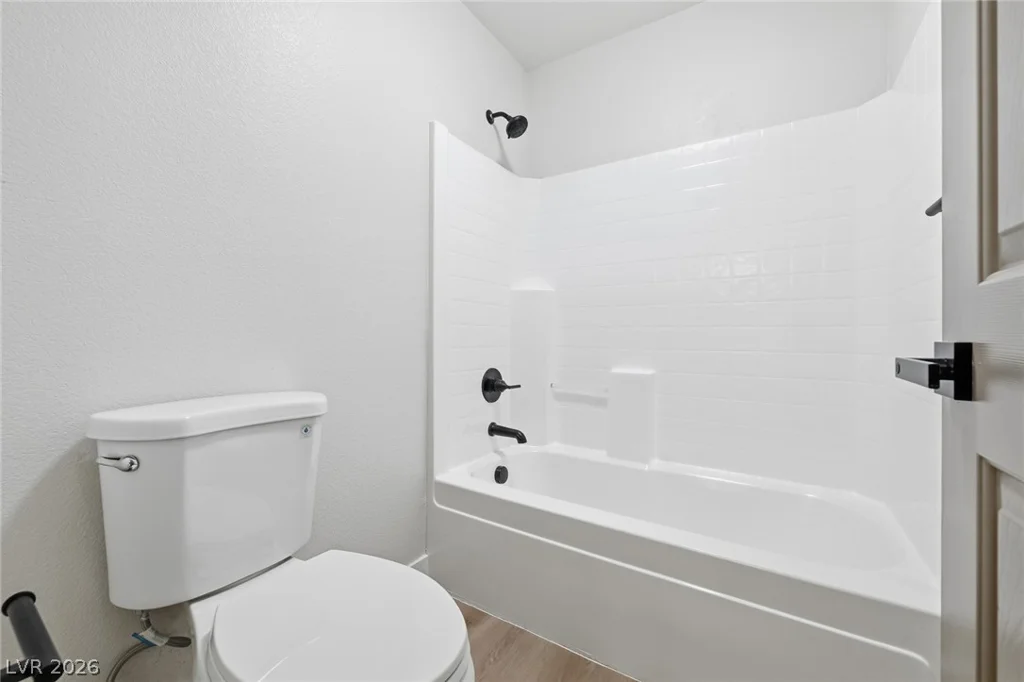 8149 Loma Del Ray, Las Vegas, NV 89131